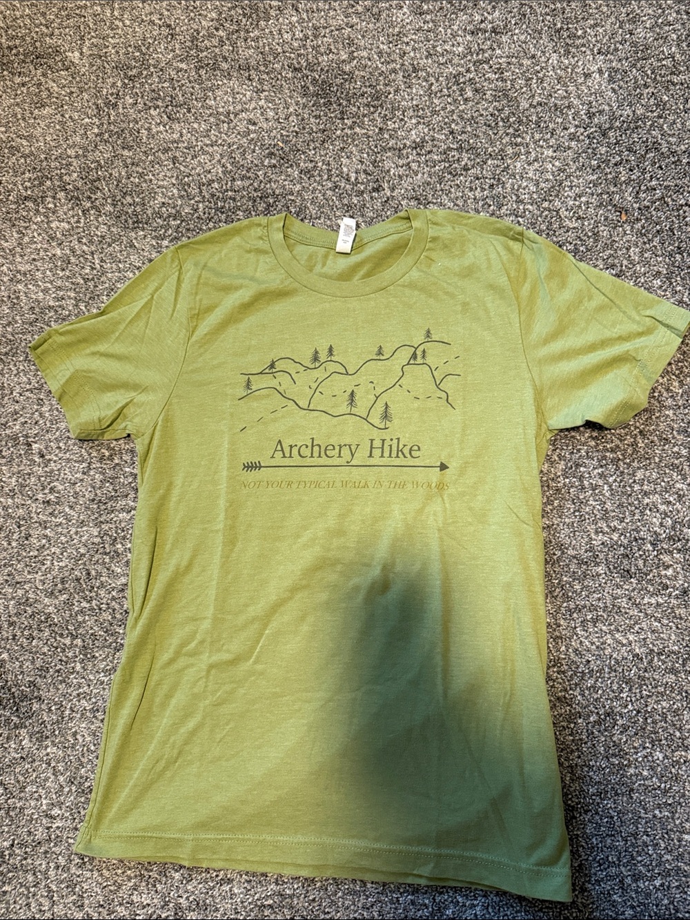Archery Hike Graphic Tee in Olive Green